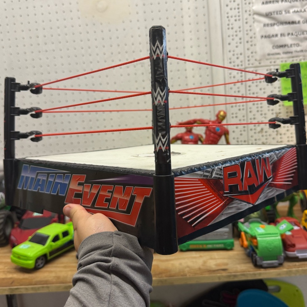 Wrestling Ring Playset with Red Ropes wwe vintage toy